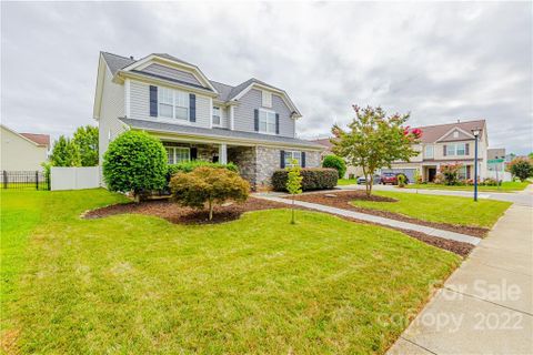 2000 Corrona Lane