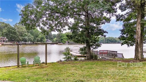 1902 Riverview Road Extension 20 & 21 sold home in Riverview Acres, Lexington, NC