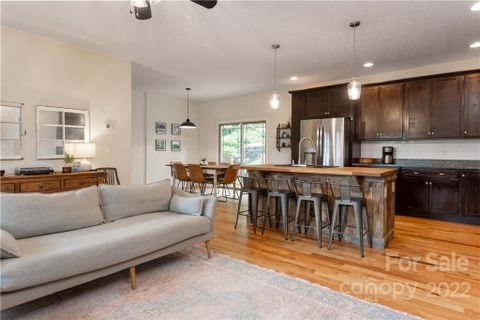 117 Caledonia Road