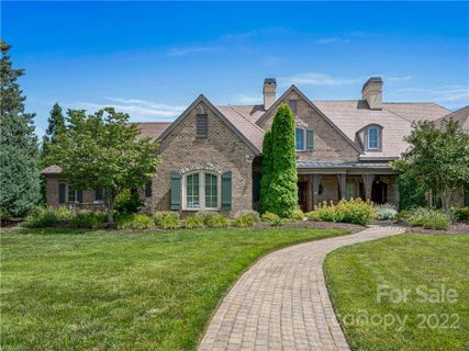 40 Linkside Court