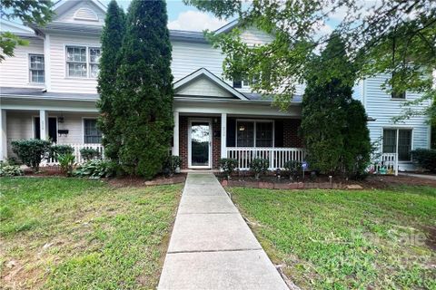 2114 Augusta Street
