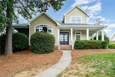 275 Charter Court