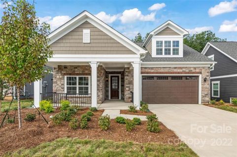 15025 Honeycutt Drive sold home in The Courtyards at Eastfield Farm, Huntersville, NC