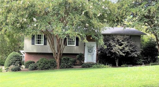 731 10th Street Drive 2