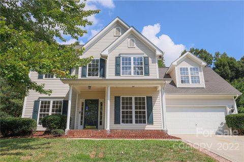 104 Thatcher Place