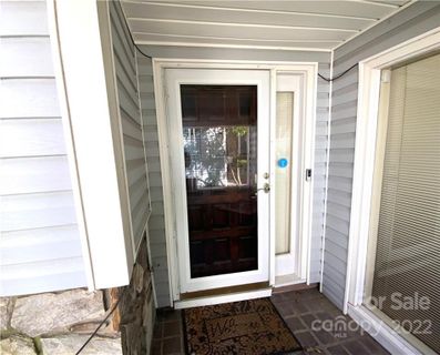 1700 Renard Ridge Road sold home in Fox Ridge, Charlotte, NC