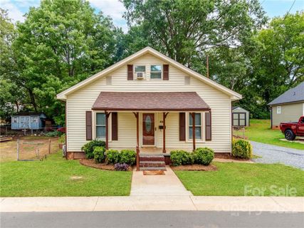 Previously sold for $246,500