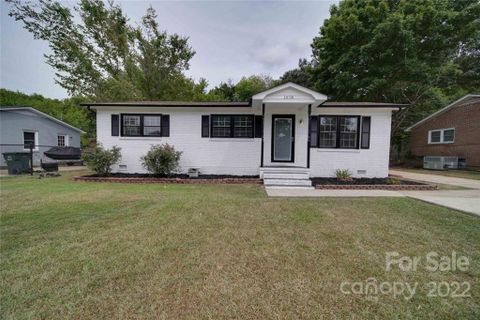 1618 Amber Lane