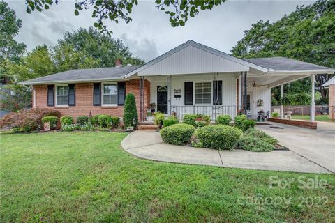 323 S Vine Street sold home in Pinecrest, Gastonia, NC