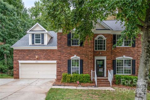 8933 Newgard Court