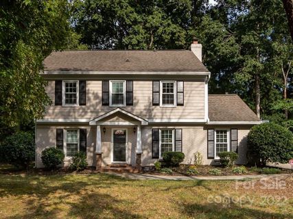 8722 Gruenewald Lane