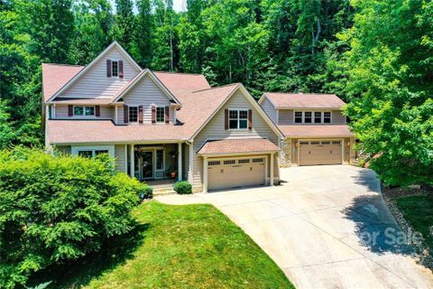 141 Glen Trillium Drive sold home in Trillium Glen, Fletcher, NC