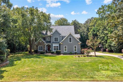 176 Old Post Road
