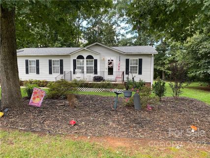 110 Sailwinds Road