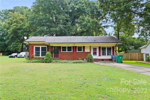 1526 Lisbon Lane