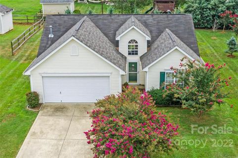3008 Trellis Lane