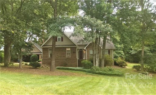 1705 Wellington Avenue sold home in Kensington, Newton, NC