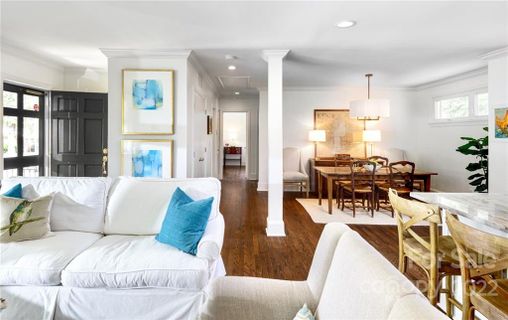 4545 Woodlark Lane