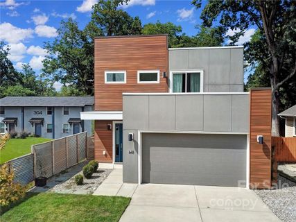 242 Coxe Avenue