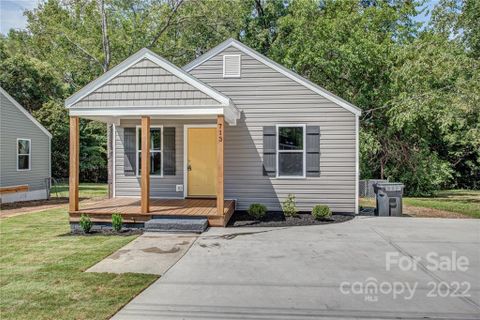 713 N Buckoak Street sold home in Murphy Heights, Stanley, NC