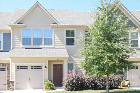 226 Scenic View Lane sold home in Park Meadows, Stallings, NC