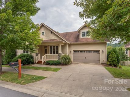 41 Pinebrook Club Drive