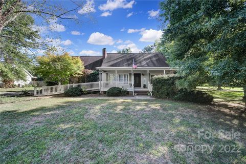 7413 Veranda Drive