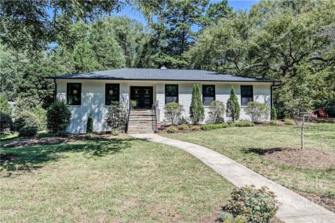 6423 Pella Road