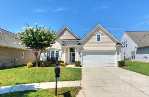 2042 Links View Drive