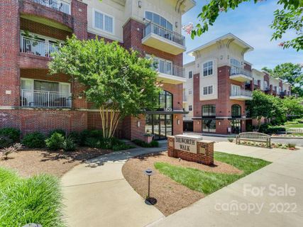 1829 Kenilworth Avenue 306B