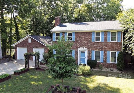 8721 Rittenhouse Circle sold home in Timberlake, Charlotte, NC