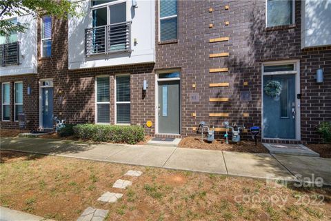 911 Warren Burgess Lane