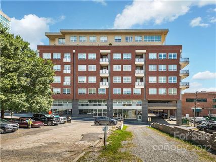 12 S Lexington Avenue Unit 204 sold home in 12 S. Lexington Condominiums, Asheville, NC
