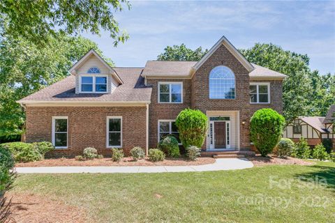 1250 Iverleigh Trail