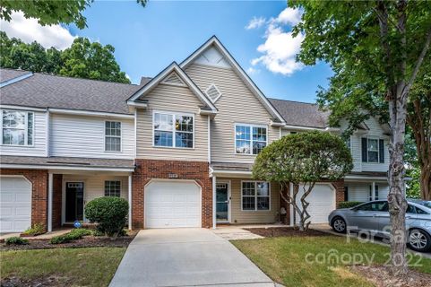 10919 Walking Path Lane
