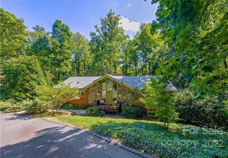 223 Robinhood Road