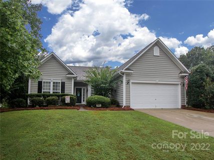 2011 Fairburn Court