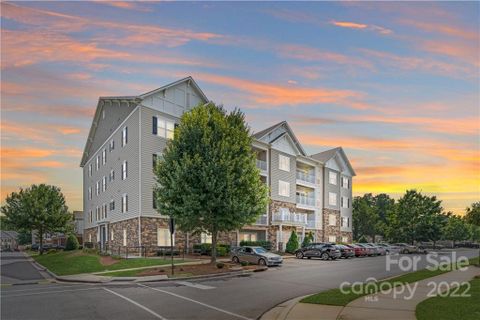 6605 Central Pacific Avenue 301-A