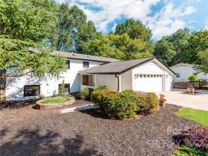 1019 Circlewood Drive