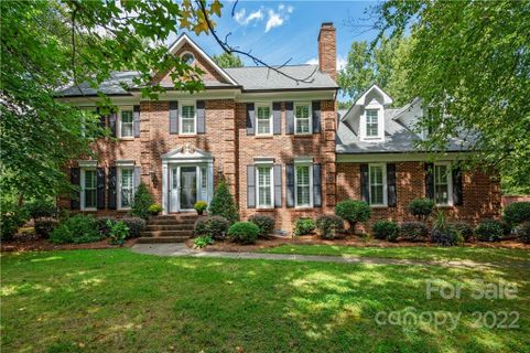 7011 Hollow Oak Drive sold home in Farmwood East, Mint Hill, NC