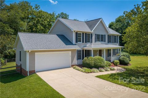 2930 5th Street Place sold home in Meadow Creek, Hickory, NC