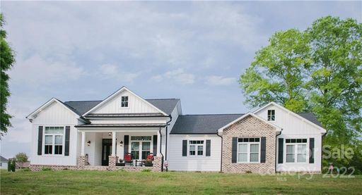 2475 Harvest Drive