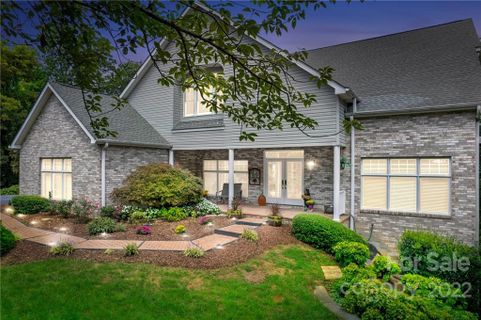 1406 Woodsong Drive