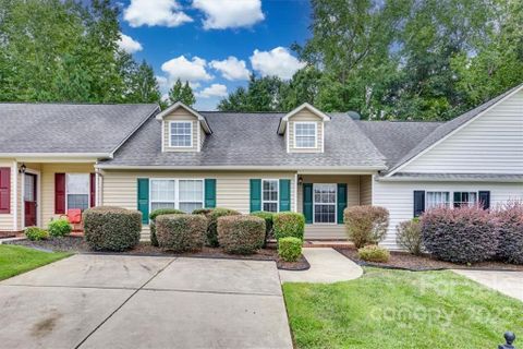 727 Shuttles Way