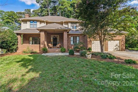 7957 Prestwick Lane