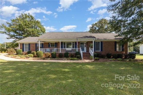 302 Fox Fire Run sold home in Fox Fire, Gastonia, NC