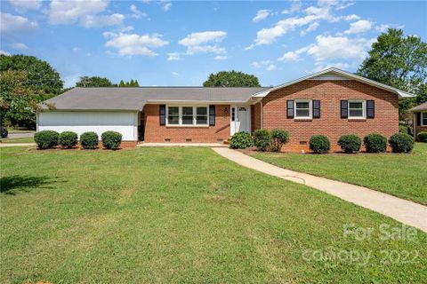 3100 Erskine Drive