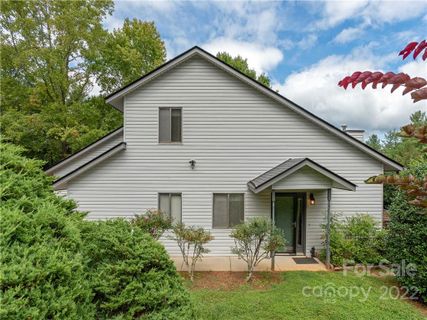 317 Oak Place