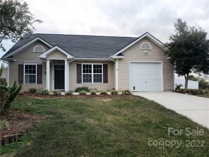 112 Maple Crest Drive sold home in Autumn Woods, Kings Mountain, NC