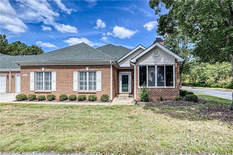 8461 Olde Troon Drive